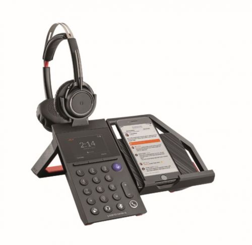 Elara 60 WS with Voyager Focus Headset