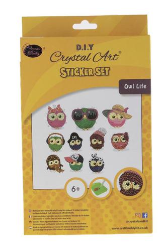 This set of 10 Owl themed stickers can be peeled off and stuck onto any craft project, card, home decor etc!Stickers measure approximately 8-10cm and each one takes around 20-25 minutes to complete.