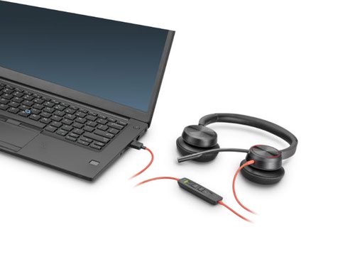 Help teams keep noise out and focus—with the Poly Blackwire 8225 premium headset. Conversations stay clear and private with the flexible, noise-cancelling microphone enhanced with Acoustic Fence technology. And users have less distractions with the built in on-call indicator. Users can customize their experience by adjusting the hybridactive noise cancelling (ANC) to suit their environment. So sound quality for calls and stereo music is premium. And the fit is, too - lightweight and comfortable, designed for wearing all day.