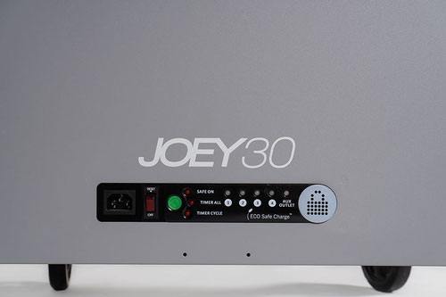 LocknCharge LNC10379 Joey 30 Cart 30 Bay Store and Charge for iPads Laptops and Chromebooks Maximum Screen Size 17 Inches UK LocknCharge