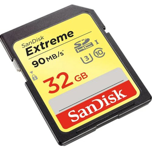 SanDisk Extreme 32B Class 10 SD Memory Card SanDisk