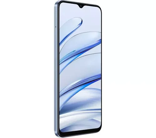 The Honor 70 Lite is the perfect all-day companion. With its Snapdragon 480+ 5G processor, you can flick through socials, play games and listen to your playlists while you're out and about. And there'll be enough charge left in its 5000 mAh battery to binge-watch a series in the evening. The 50 MP camera and macro lens are perfect for capturing big moments and tiny details. And you'll have plenty space for all your photos, videos and apps with 128 GB of storage.