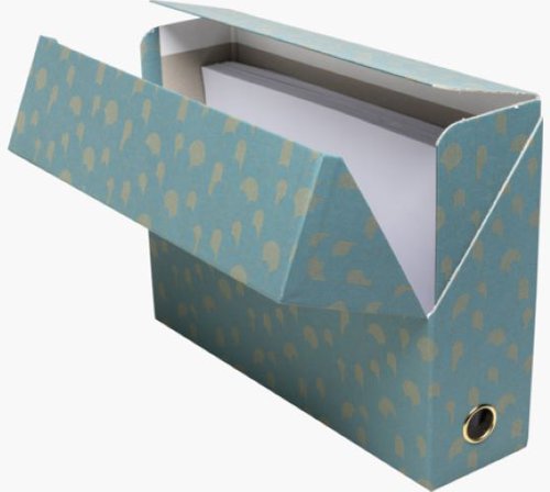 With the Néo Déco range, Exacompta brings glitter to your glossy card classification and combines two wishes:Use the most beautiful material from our factories, plant-based, recyclable, ecological and economical and bring a bright nod to the basic filing accessories.The 90mm back transfer box is a must have for the home office or business archiving. With this refined paper, and its gold gripping eyelet, it is also a beautiful object that finds its place in professional or personal wardrobes.Adhesive label provided to identify the product. Reinforced flap lid to keep the box carefully closed.High strength 1.5mm cardboard. Reinforced interior with canvas band.