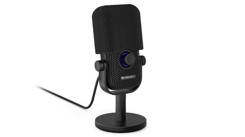 8ENDEY1B013 | Solum Voice S is your new mic for streaming, chatting and podcasting. It takes up very little space to make room for vlogging and recording. It also works well with ENDORFY microphone arms, if you like using body language while chatting.We've created Solum Voice S with a view of all those who care about good sound pickup and comfortable use. The former is provided by well designed and tuned components. The latter - by a mute touch button, GAIN knob and headphone jack output. And thanks to cardioid characteristics our Solum Voice S beautifully captures your voice at the front of the microphone.