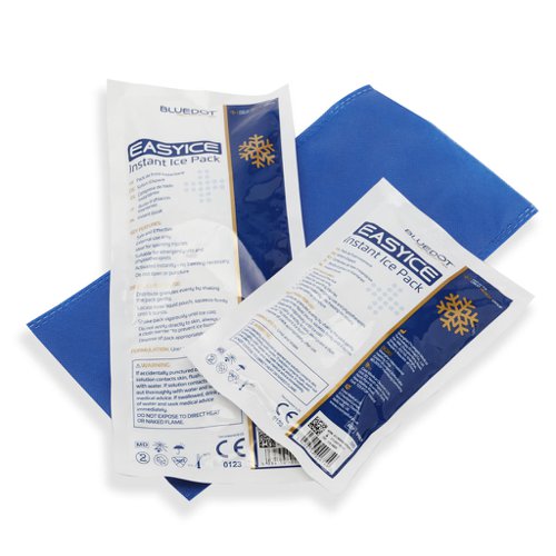 The Easy Ice Large Instant Ice Pack is a go-to solution for on-the-spot cold therapy, an essential item for any sports first aid kit. This instant ice pack is designed to address a range of issues, including bruising and muscle injuries, providing effective relief from pain, and reducing the risk of swelling around injuries. The larger size allows for easy wrapping around injuries and targeting larger muscle groups, making it an ideal choice for physiotherapists and sports-related sprains. With its convenient and user-friendly design, there's no need for pre-cooling offering instant pitch side treatment. The Easy Ice Large Instant Ice Pack is a single-use, disposable option, ensuring a practical and hygienic approach to cold therapy.