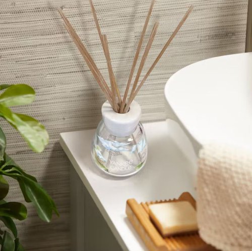 Yankee Candle Reed Diffuser 100ml Clean Cotton (Pack of 6) 1745742E
