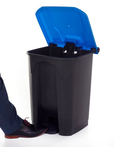CPB50Z_Blue Lid | Ideal for where recycling & waste segregation is importantManufactured from high quality polypropyleneHygienic & easy to wipe cleanLarge pedal for easy operationConforms to EN 840