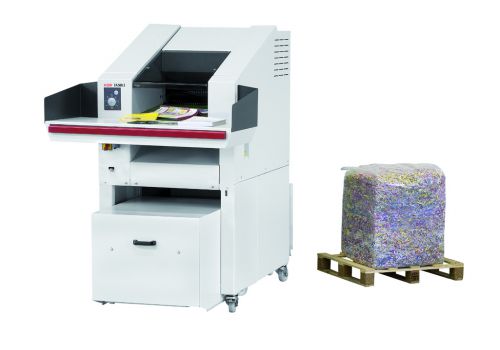 This powerful combination of the large document shredder FA 500.3 and a counterplate baling press provides for data security in archives and compresses the shredded material into bales of between 40 and 80 kg.