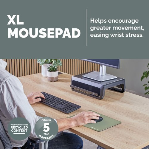 Fellowes XL Mouse Mat with Non-Slip Base Breyta XL Mouse Pad with Antibacterial Protection Sage