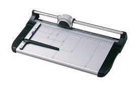 This superbly engineered trimmer is perfect for schools, offices and graphics studios. Their robust construction enables up to 15 sheets of paper to be cut with one smooth movement. With metal bases for extra strength, the Elite series is designed for cutting multiple sheets of paper and light card.* Using 80gsm paper