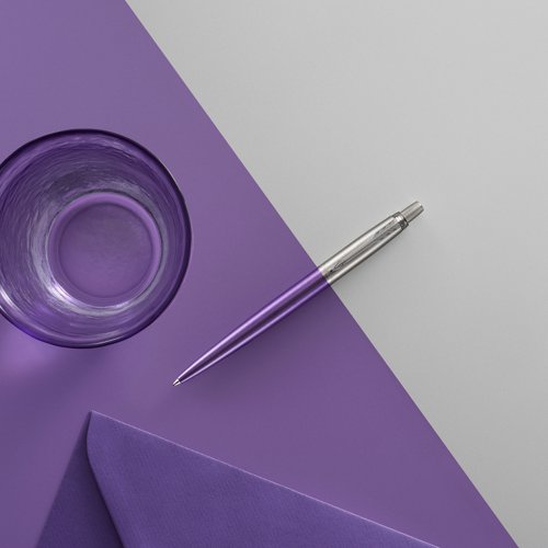 Slow down and appreciate the experience of expressing your thoughts and ideas on paper with the PARKER Jotter Victoria Violet ballpoint pen. A style icon for over 60 years, the Jotter has a fresh, streamlined design. It features a stainless steel barrel in a lovely violet finish, linished stainless steel cap, high-shine trims, and an arrowhead clip. The Jotterâ€™s stunning details make it a refined gift for graduates, first-time job seekers, or anyone who appreciates the art of fine writing. This Jotter pen's name is inspired by the city of London. It arrives packaged in an elegant gift box.
