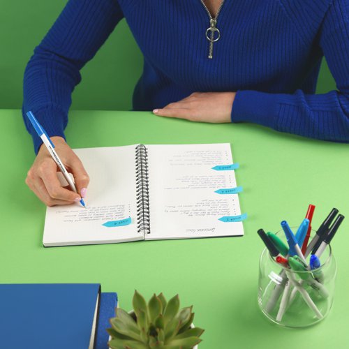 Made from 80% recycled plastics, Paper Mate Kilometrico ballpoint pens deliver reliable, smooth writing and are ideal for all writing situations. Available in Black, Blue and Red ink with a medium 1.0mm tip, the bold ink stands out to make a strong, professional impression.