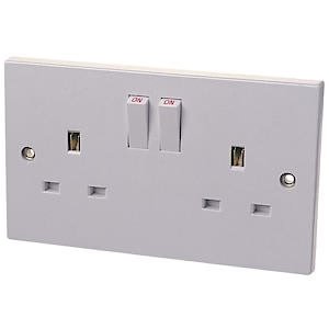 13A Switched White Plastic Socket