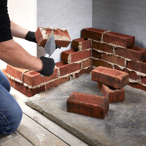 258582