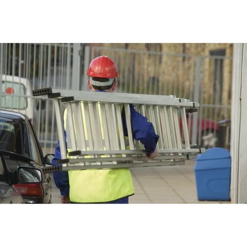 Aluminium Push Up Ladder 3 Section x 8 Rungs Capacity 150kg 4088050 Buy online at Office 5Star or contact us Tel 01594 810081 for assistance
