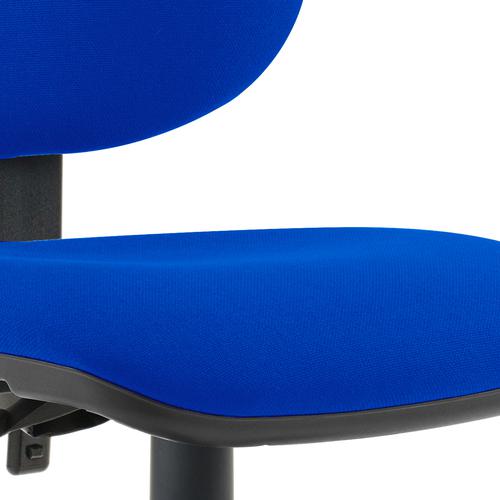 Eclipse Plus II Lever Task Operator Chair Blue Without Arms 186895 Buy online at Office 5Star or contact us Tel 01594 810081 for assistance