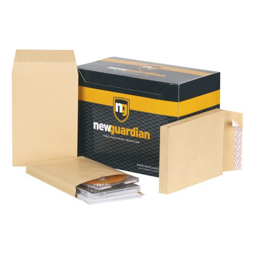New Guardian Envelopes FSC Hvyweight Peel & Seal Gusset 130gsm 241x165x25mm Manilla Ref L27306 [Pack 100]  315347
