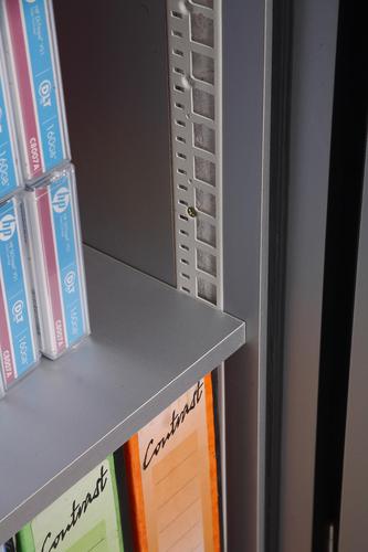 58017PH | THE PHOENIX DATA COMMANDER is designed to meet the requirement of a large capacity fire protection unit for computer diskettes, tapes and all forms of data storage. Suitable for use in commercial business premises for large volume storage. 