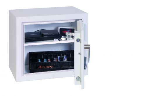 Phoenix SecurStore SS1161E Size 1 Security Safe with Electronic Lock SS1161E Buy online at Office 5Star or contact us Tel 01594 810081 for assistance