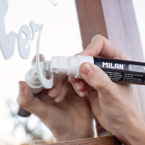 Milan FlouGlass Chalk Markers 8-15mm Chisel Tip; 6pk; White - 591211006