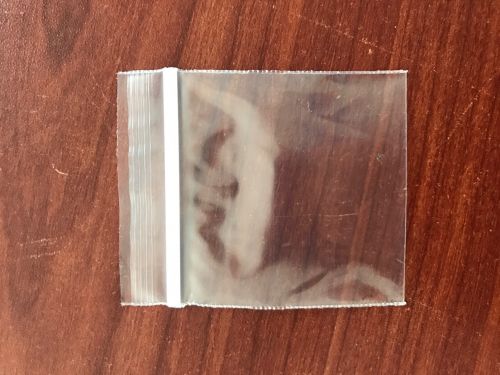 2^ X 2^ Clear Reloc Zippit White