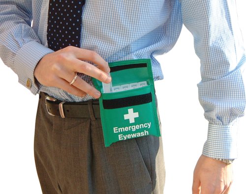 Eyewash Belt Wallet contians 5 x 20ml Eyewash Pods