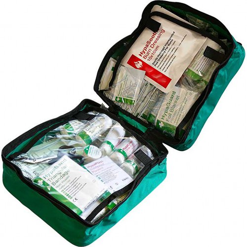 British Standard First Aid Kit in Grab Bag, Small