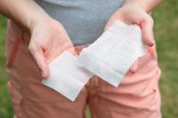 HypaClean Sterile Moist Wipes Alcohol-Free (Pack 100) - D5201