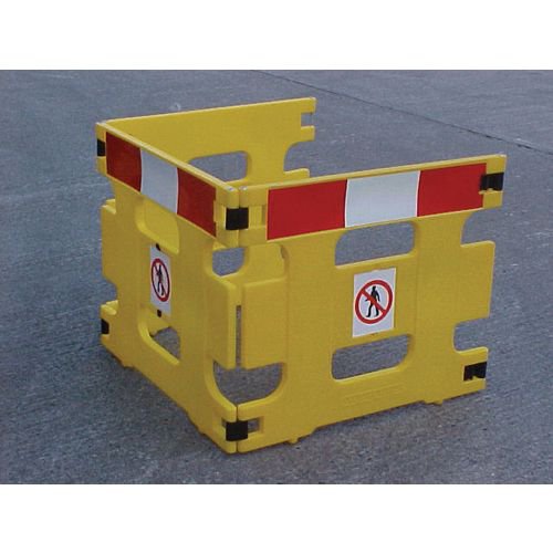Allowing you to cordon off areas with ease, the VFM Barrier/Sign System is perfect for preventing workplace accidents. With snap on hinges, the assembley of your barrier is made easier and the plastic construction is hardwearing for longlasting use. These frames have a reflective red and white strip that is perfect for use at night and improves visibility and the design also includes a no entry sign.