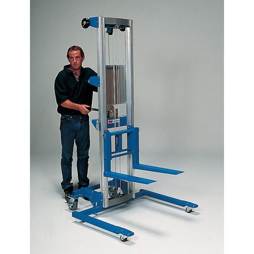 Lightweight material lifts - Straddle base model, max. lift height 3.56m