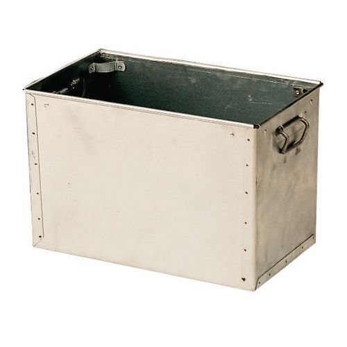 Galvanised tote pans - Nesting