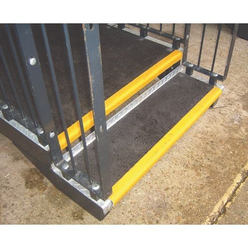 Slipgrip Landing Cover, Black With Yellow Nose, 1000mmx1200mm