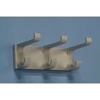 V 3/h 75 3 Hook Unit. Naturalaluminium 220 mm