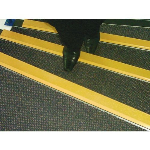 Aluminium Nosing, 600mm, 70X30, Yellow Colour