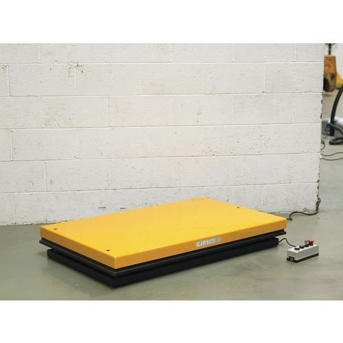 Static powered lift tables, capacity 3000 kg
