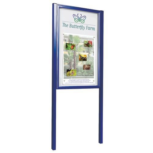 Freestanding outdoor noticeboards