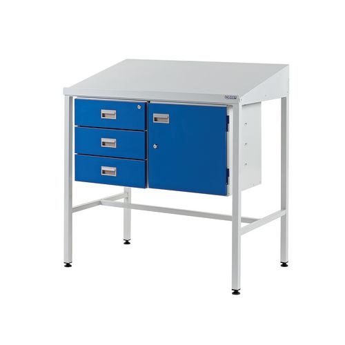 Sloping Top Teamleader Workstation With Triple Drawer & Cupboard 1060.1000.600
