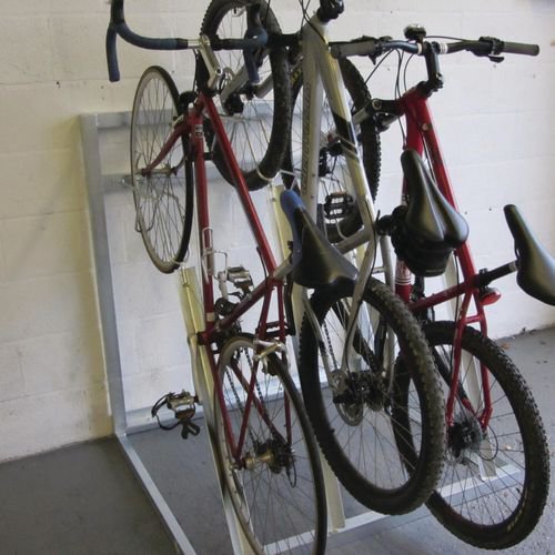 Semi-vertical cycle racks