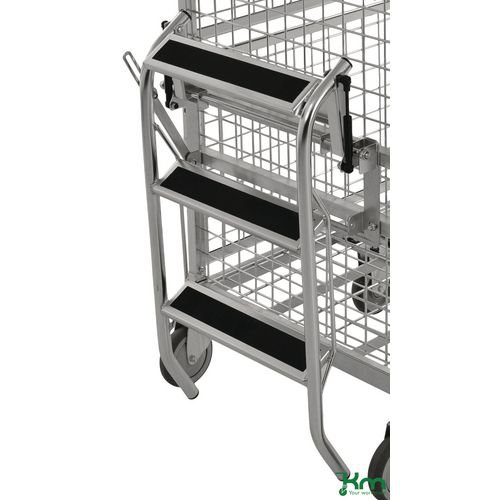 Konga stock trolley steps