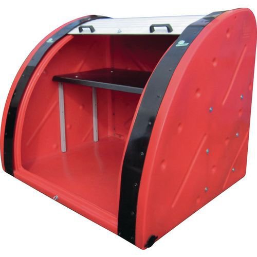 Outdoor mini bunker and forecourt storage lockers