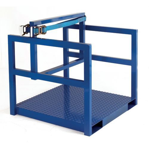 Gas cylinder storage pallet