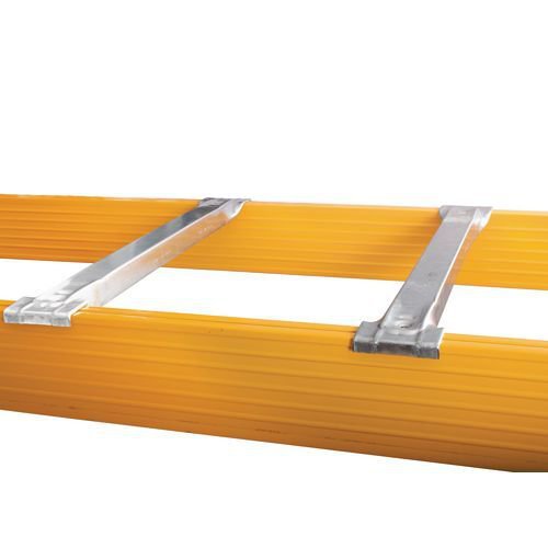 Galvanised pallet racking support bars (pairs)