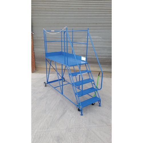 Klime-Ezee 5 Access Platform, Complete With Punched Metal Treads