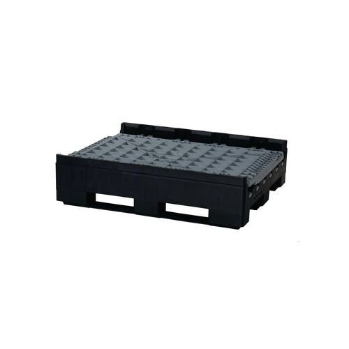 Folding plastic pallet box with drop gate