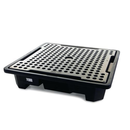 Nestable plastic sump pallets