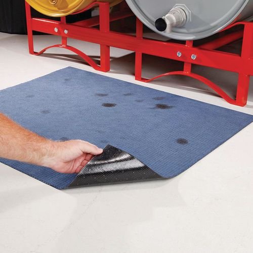 Pig  Grippy  Adhesive-Backed Absorbent  Mat - 41Cm X 61Cm, 10 Pads, Absorbs Up To 3.8 L Per Box