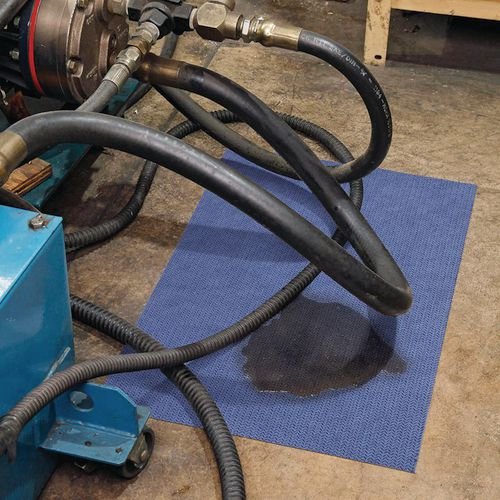 Pig  Grippy  Adhesive-Backed Absorbent  Roll - 81Cm X 102Cm, Absorbs Up To 1.3 L