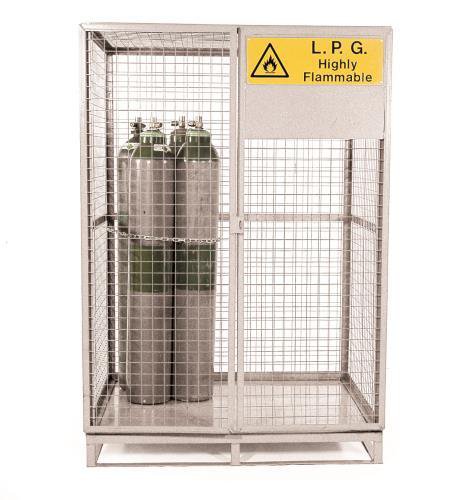 Gas Cage with Pallet Base