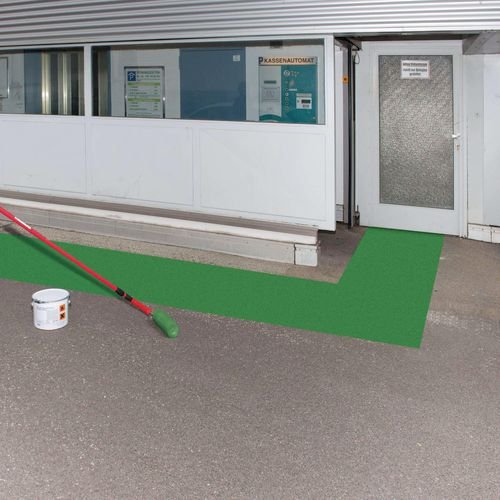 Proline Outdoor Floor  Paint - 5 Litre Tin - Green