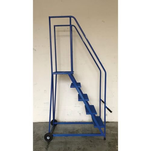 5 Tread Push And Lift  Mobile Safety Step Painted